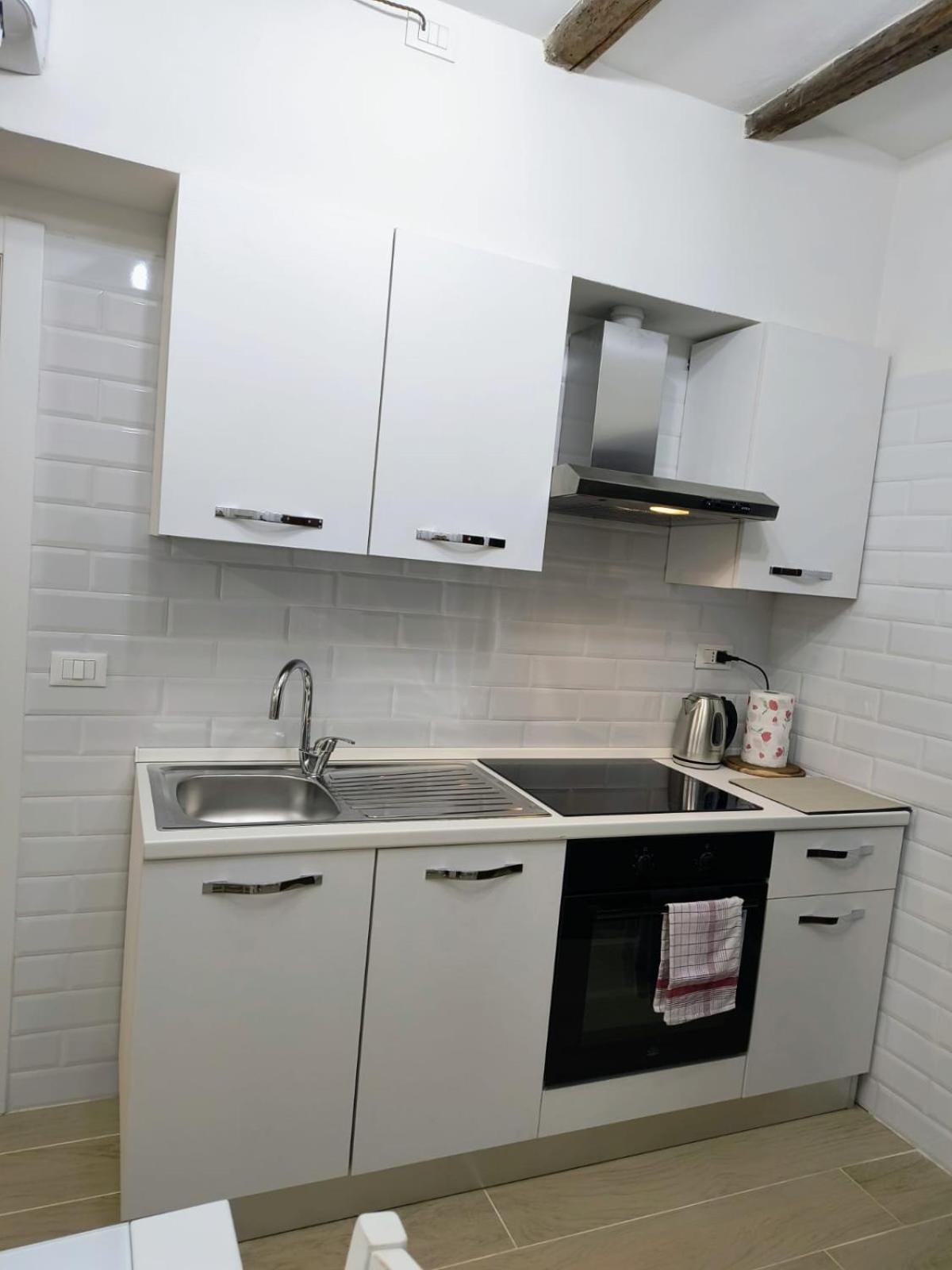 50 Tourist House Bologna - Pratello - Self Check-In Apartman Kültér fotó